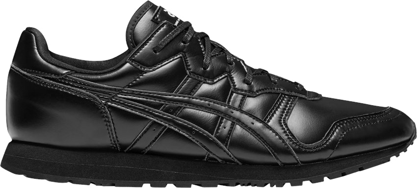 comme-des-garons-shirt-x-asics-oc-runner-black