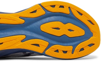 ASICS Novablast 3 'Blanco Océano Profundo' 1011B458-100 Purchase ASICS Novablast 3 'Blanco Océano Profundo' 1011B458-100