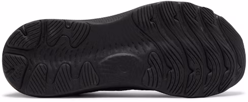 Shop 亞瑟士 Gel Nimbus 24 '黑色' 1011B359-002