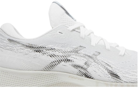ASICS Gel Nimbus Lite 3 'Putih Hitam' 1011B357-100 Order ASICS Gel Nimbus Lite 3 'Putih Hitam' 1011B357-100