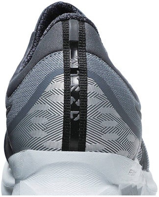 ASICS Novablast 'Metropolis' Lelaki 1201A133-020 Sizing ASICS Novablast 'Metropolis' Lelaki 1201A133-020