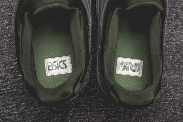 Sneakersnstuff x ASICS Gel-Lyte V 'Tailor Pack' Zapatillas Edición Limitada H42VQ-8080 Details for Sneakersnstuff x ASICS Gel-Lyte V 'Tailor Pack' Zapatillas Edición Limitada H42VQ-8080