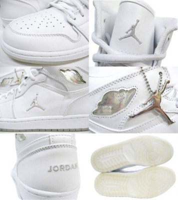Air Jordan 1 復刻版 "白色鉻" 2002 306000-101 Lookbook Air Jordan 1 復刻版 "白色鉻" 2002 306000-101