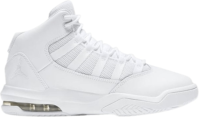 Jordan max aura grade school sales