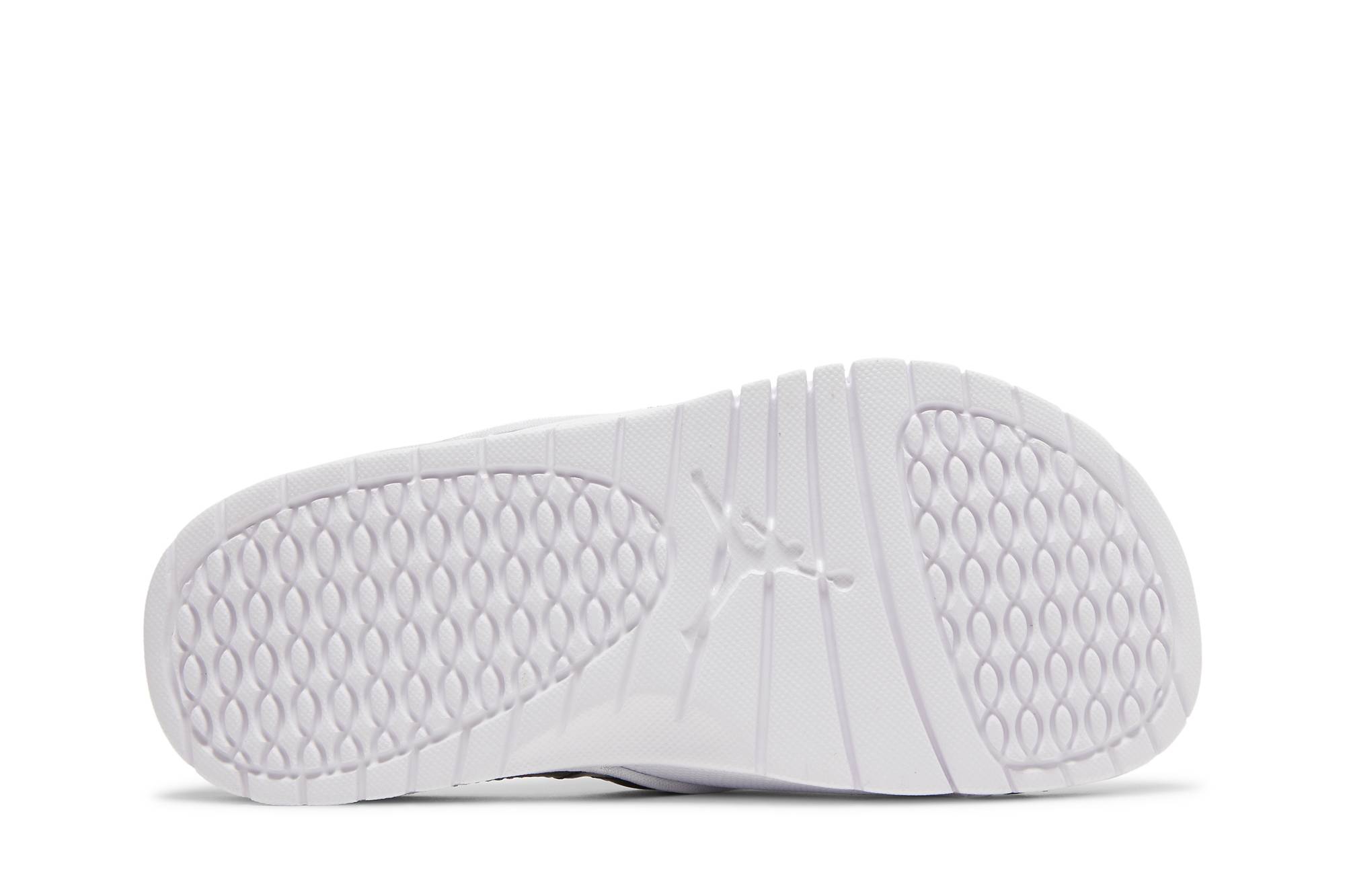 Shop エアジョーダン ハイドロ12 プレイオフ (2022) 351006-066