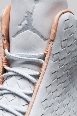 Air Jordan Shine Sepatu Pria 689480-105 Lookbook Air Jordan Shine Sepatu Pria 689480-105