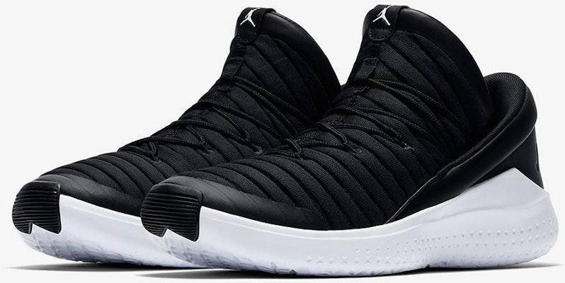 Jordan flight 2025 luxe black