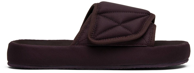 イージー シーズン6 ナイロン スリッパ "オックスブラッド" YZ6MF6004-217 Lookbook イージー シーズン6 ナイロン スリッパ "オックスブラッド" YZ6MF6004-217