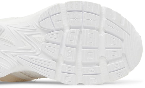 Balenciaga Phantom Sneaker 'Putih' 678869-W2E92-9000 Purchase Balenciaga Phantom Sneaker 'Putih' 678869-W2E92-9000