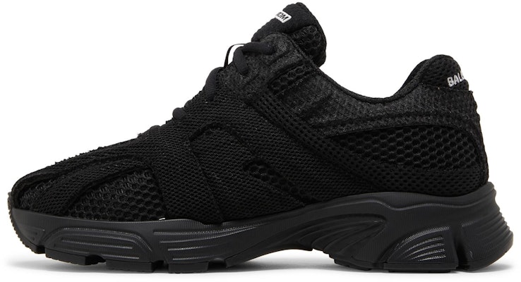 (W) Balenciaga Phantom Sepatu 'Hitam' 679339-W2E92-1000 Lookbook (W) Balenciaga Phantom Sepatu 'Hitam' 679339-W2E92-1000