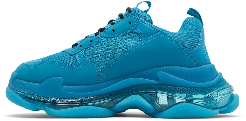 Balenciaga Triple S Sneaker 'Clear Sole - Biru' 541624-W2GA1-4810 Lookbook Balenciaga Triple S Sneaker 'Clear Sole - Biru' 541624-W2GA1-4810