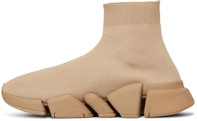 (W) 발렌시아가 스피드 스니커즈 '베이지' 617196-W2DB1-9710 Lookbook (W) 발렌시아가 스피드 스니커즈 '베이지' 617196-W2DB1-9710