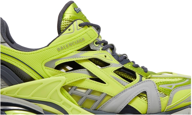 Balenciaga Track.2 Sneaker 'Hijau Asid' 568614-W3AE2-3512 Order Balenciaga Track.2 Sneaker 'Hijau Asid' 568614-W3AE2-3512