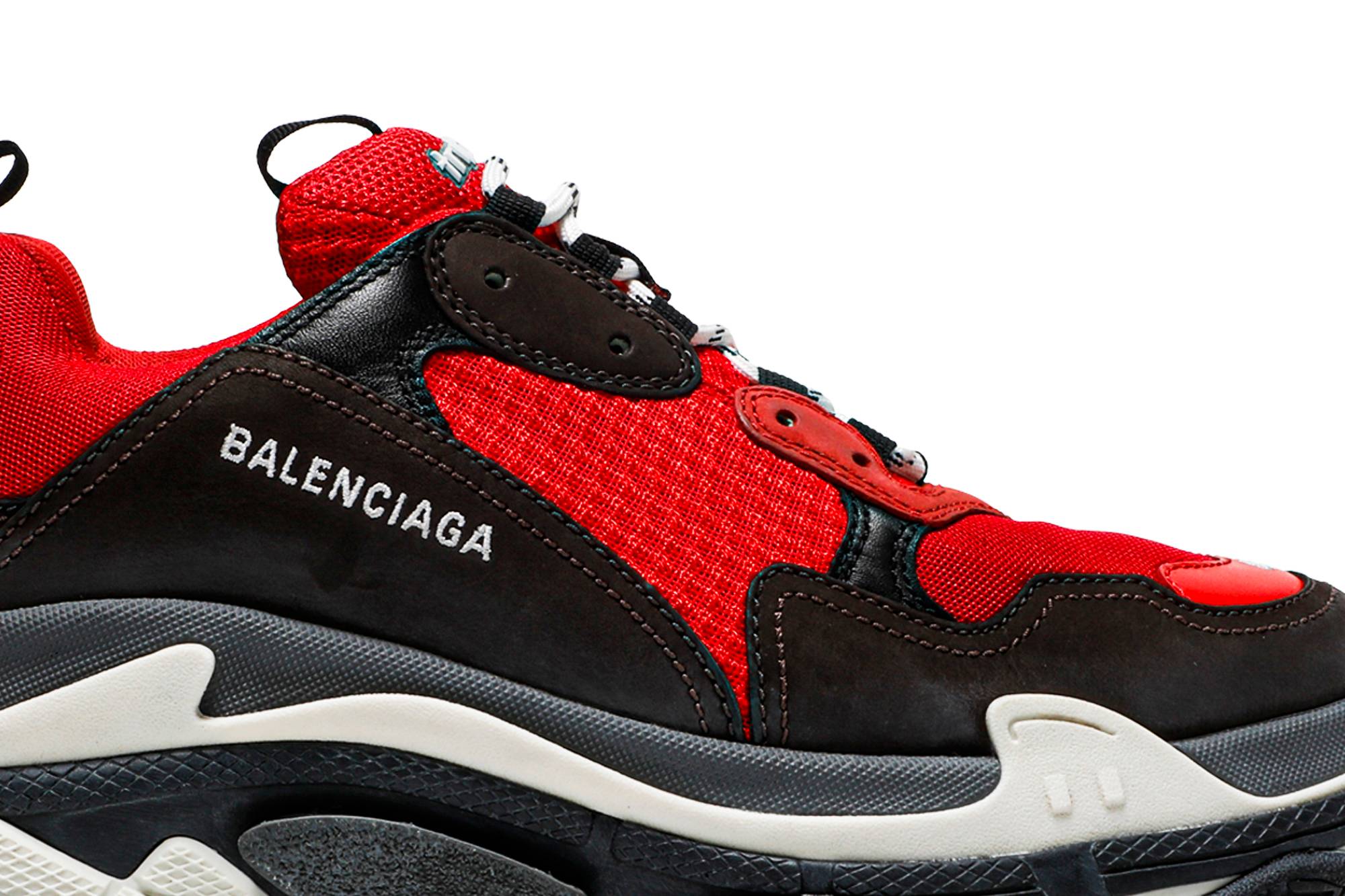 Order Balenciaga Triple S Sneaker 'Bred' Warna Hitam Merah 516440-W09O7-6576