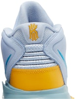 Nike Kyrie Infinity 'Futuro y Pasado' CZ0204-501 Sizing Nike Kyrie Infinity 'Futuro y Pasado' CZ0204-501