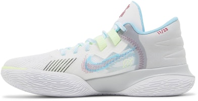 Nike Kyrie Flytrap 5 'Un Mundo, Una Gente' CZ4100-102 Lookbook Nike Kyrie Flytrap 5 'Un Mundo, Una Gente' CZ4100-102
