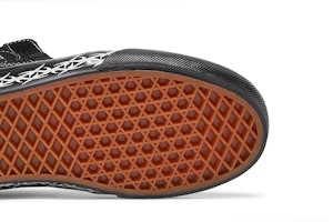 Supreme x Vans Half Cab 'Barbed Wire - Hitam' VN0A5KRWBLK Purchase Supreme x Vans Half Cab 'Barbed Wire - Hitam' VN0A5KRWBLK