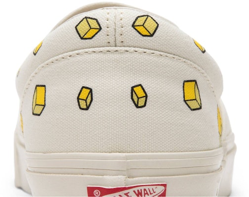 Vans OG经典套脚 LX《海绵宝宝》 VN000UDFQM0 Sizing Vans OG经典套脚 LX《海绵宝宝》 VN000UDFQM0