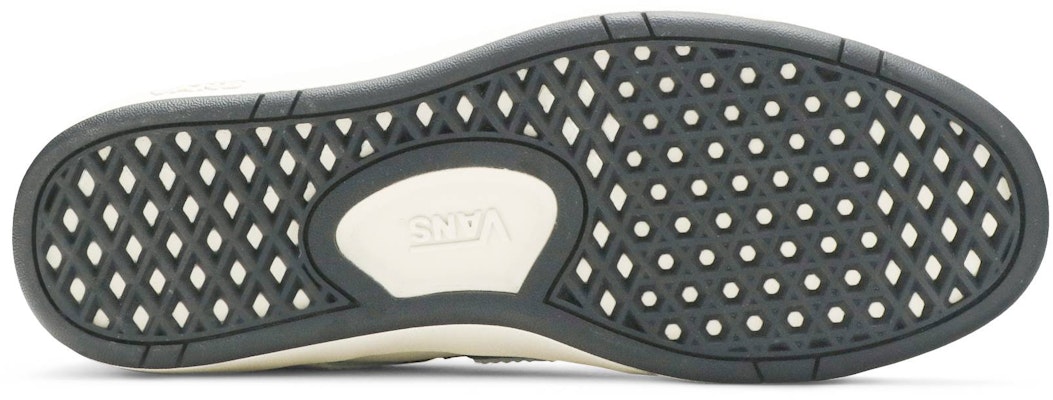 Vans Lowland CC 'Bolt' VN054MG0801 Shop Vans Lowland CC 'Bolt' VN054MG0801