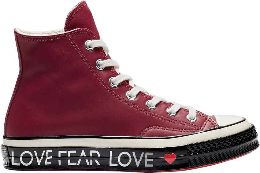 Chuck 70 love graphic hotsell