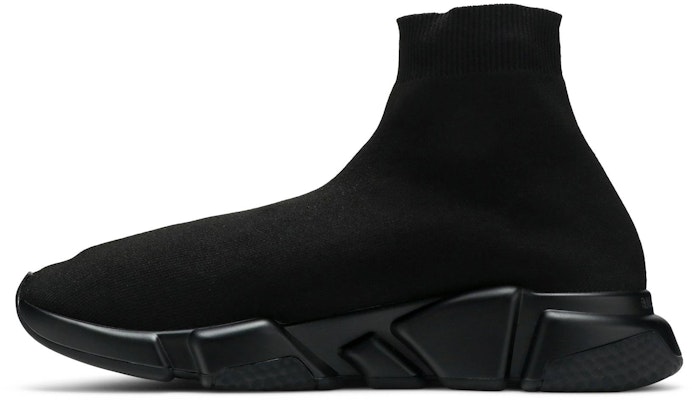 발렌시아가 스피드 트레이너 '블랙' (Balenciaga Speed Trainer 'Black') 587286-W1719-1013 Lookbook 발렌시아가 스피드 트레이너 '블랙' (Balenciaga Speed Trainer 'Black') 587286-W1719-1013