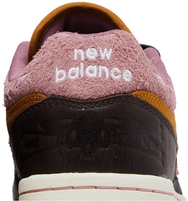 303 Boards x Jeremy Fish x New Balance Numeric 480 'Silly Pink Bunnies' NM480FXT Sizing 303 Boards x Jeremy Fish x New Balance Numeric 480 'Silly Pink Bunnies' NM480FXT
