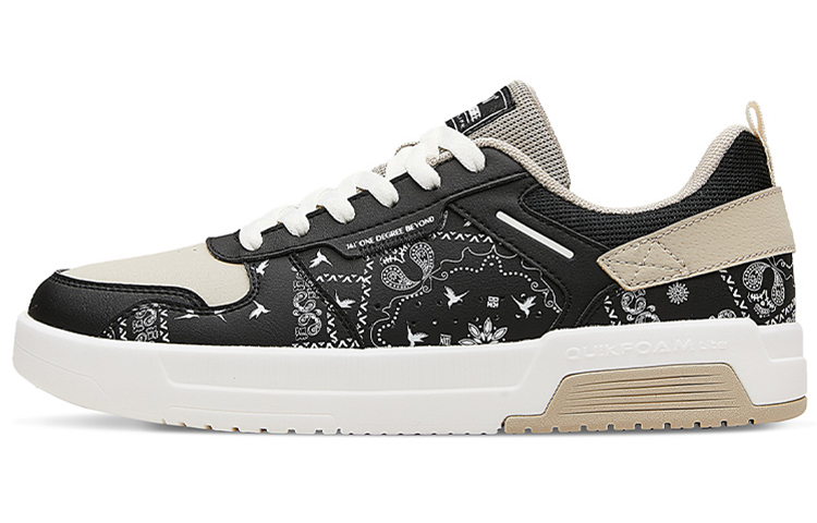 Buy 361° 極光 Q彈科技 腰果花圖樣 軟底時尚百搭 防滑耐磨 低筒 板鞋 黑米