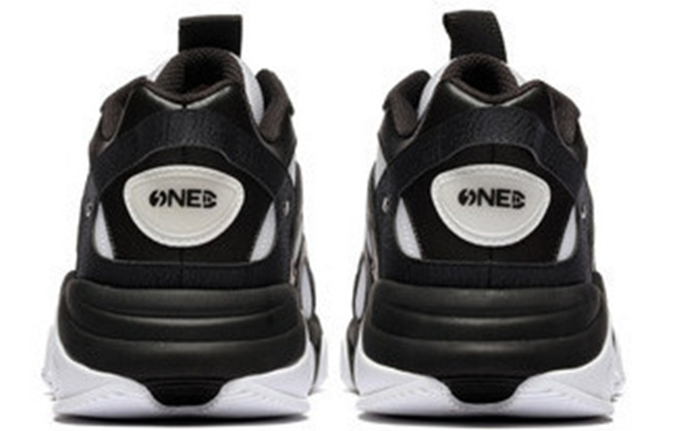 Shop 361° 'Hitam Putih' 'Shi Qian Ju Shou Bai Ze' 672036789-2