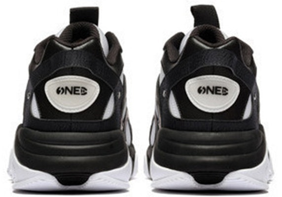 361° 'Hitam Putih' 'Shi Qian Ju Shou Bai Ze' 672036789-2 Shop 361° 'Hitam Putih' 'Shi Qian Ju Shou Bai Ze' 672036789-2