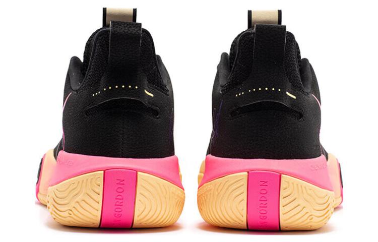 Lookbook 361° AG Pull Up Aaron Gordon 'Matahari Terbenam California' 672331119-4