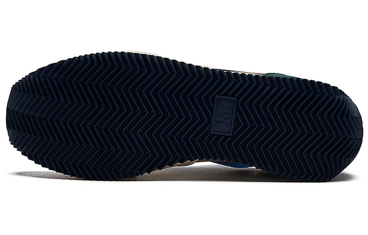 Shop 361° 網面透氣休閒跑步鞋 灰綠