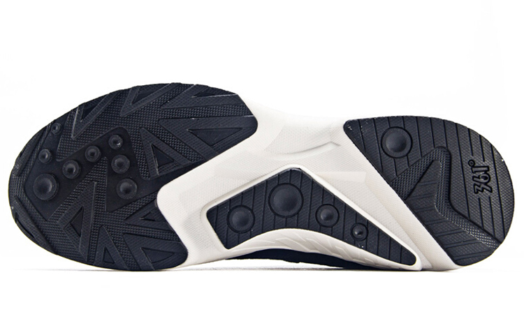 Purchase 361° 통기성 충격흡수 로우탑 스니커즈 (블랙) 671832269-4