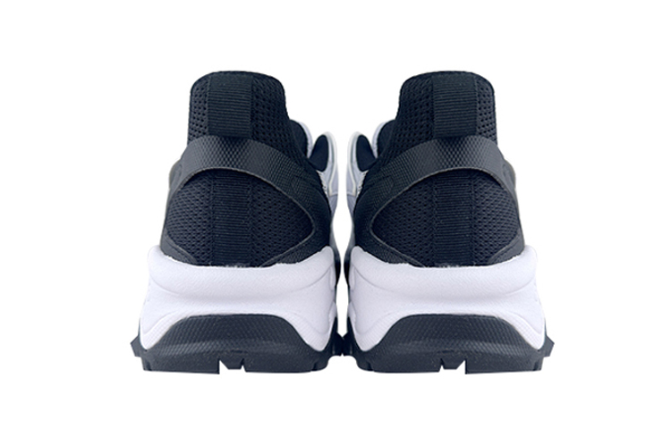 Shop 361° Breathable Shock-Absorbing Low-Top Sneaker 'White Black' 572216781-1