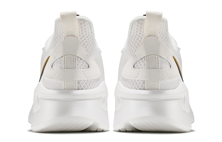 Shop 361° 舒适低帮跑鞋 '白色' 672112221-1