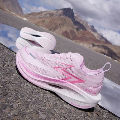 361° Fei Ran 2.5 'Flor de Durazno' 672332207-13 2