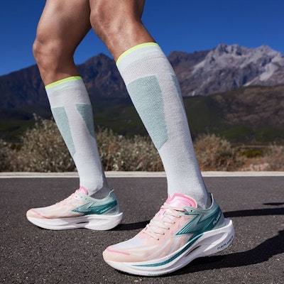 361° 飛燃2 甜蜜蜜 Q彈科技 碳板 跑步鞋 男款 粉綠 Cheap 361° 飛燃2 甜蜜蜜 Q彈科技 碳板 跑步鞋 男款 粉綠