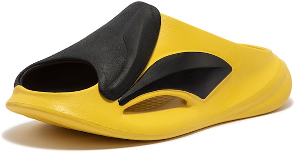 361° 飛標 2.0 禪拖 潮流透氣運動 運動拖鞋 男款 陽光黃 Lookbook 361° 飛標 2.0 禪拖 潮流透氣運動 運動拖鞋 男款 陽光黃