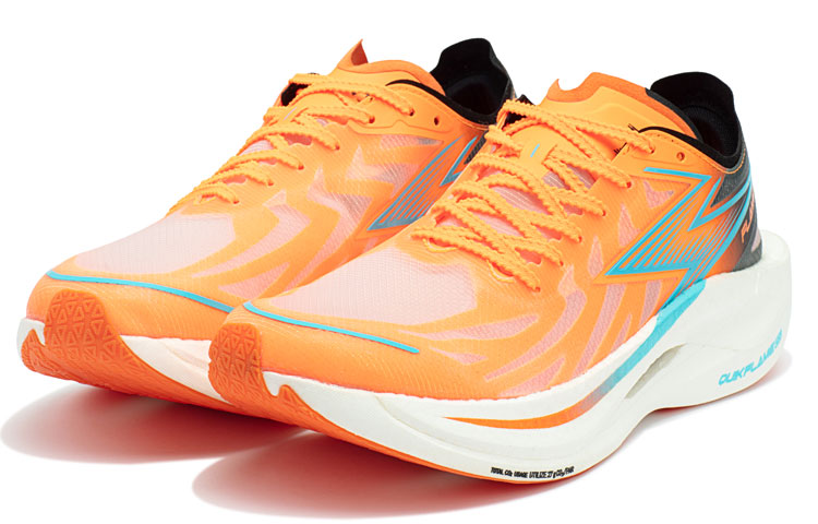 Lookbook 361° 飛燃2 全力以速 Q彈科技 碳板 低幫 跑步鞋 男款 螢光橙