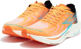 361° 飛燃2 全力以速 Q彈科技 碳板 低幫 跑步鞋 男款 螢光橙 Lookbook 361° 飛燃2 全力以速 Q彈科技 碳板 低幫 跑步鞋 男款 螢光橙