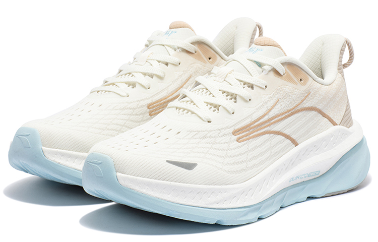 Lookbook 361° Flame 3 'Putih Emas' 672332201-1