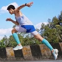 361° 飛馳future 璀燦 全握碳板 減震防滑耐磨輕便反彈 低筒 跑步鞋 男女款 冰川藍 6