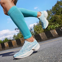 361° 飛馳future 璀燦 全握碳板 減震防滑耐磨輕便反彈 低筒 跑步鞋 男女款 冰川藍 7