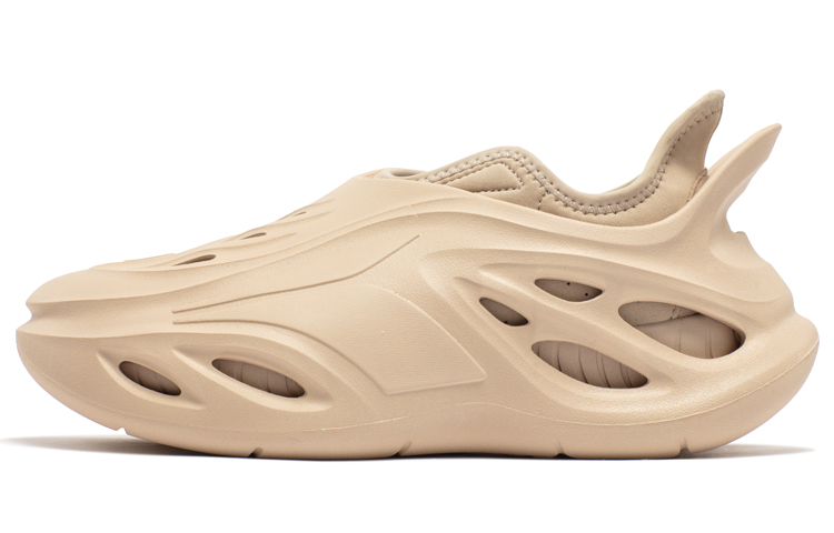 361° Flyknit 'Sandy Beach'