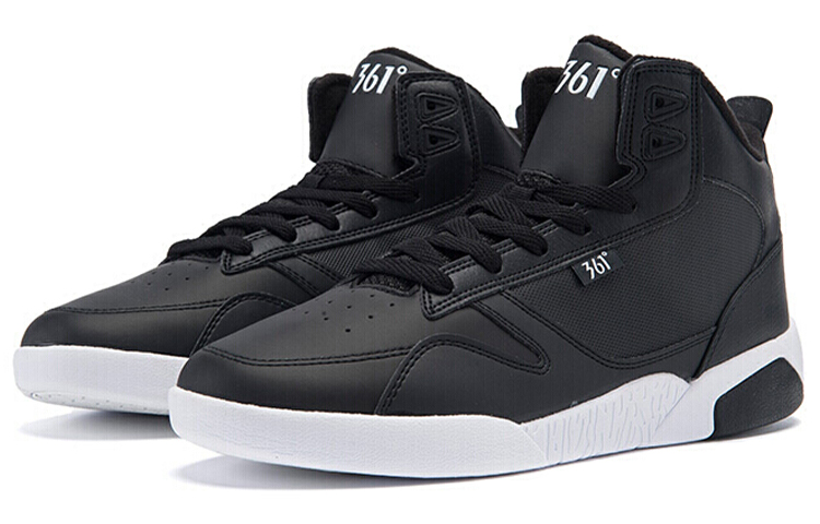 Lookbook Kasut Skate Tinggi 361° 'Hitam Putih' 671646601A-4