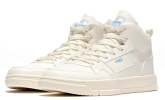 361° 화이트 하이탑 스니커즈 (361° White High-top Sneakers) 672036625-2 Lookbook 361° 화이트 하이탑 스니커즈 (361° White High-top Sneakers) 672036625-2