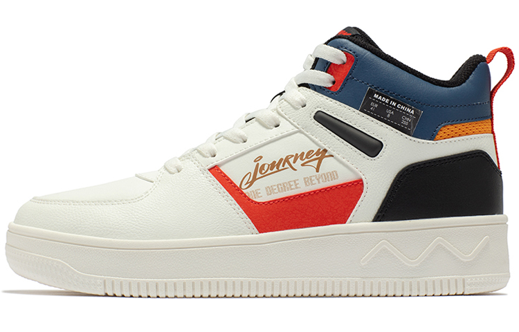 Buy 361°ハイカットスニーカー 白/赤 672236606F-3