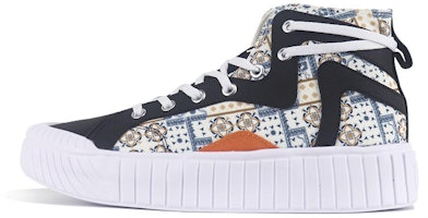 361° 블랙 오렌지 하이탑 (361° Black Orange High-top) 572236603-4 Buy 361° 블랙 오렌지 하이탑 (361° Black Orange High-top) 572236603-4