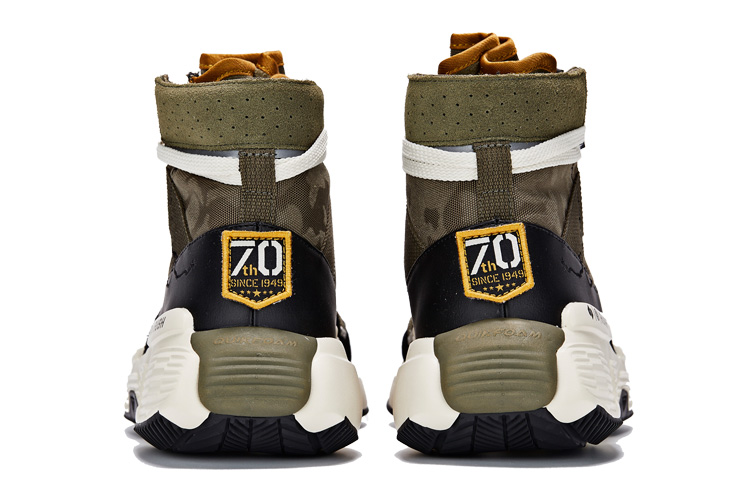 Shop 361° 高帮运动休闲鞋 "白绿" 671941107B-1