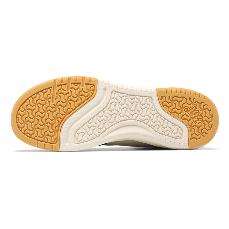 Shop 361° 冬季征途 加絨 保暖 防滑減震耐磨 高筒 板鞋 男款 小麥褐