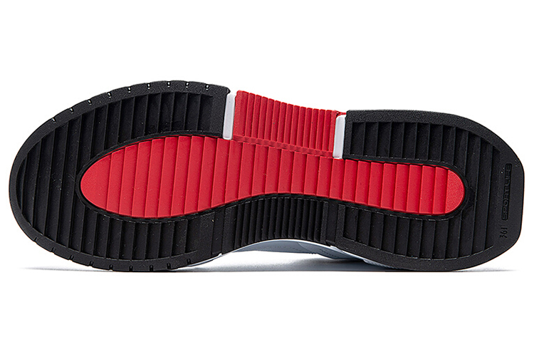 Shop 361° 이니셜D 로우탑 '화이트 레드' 572046624B-5